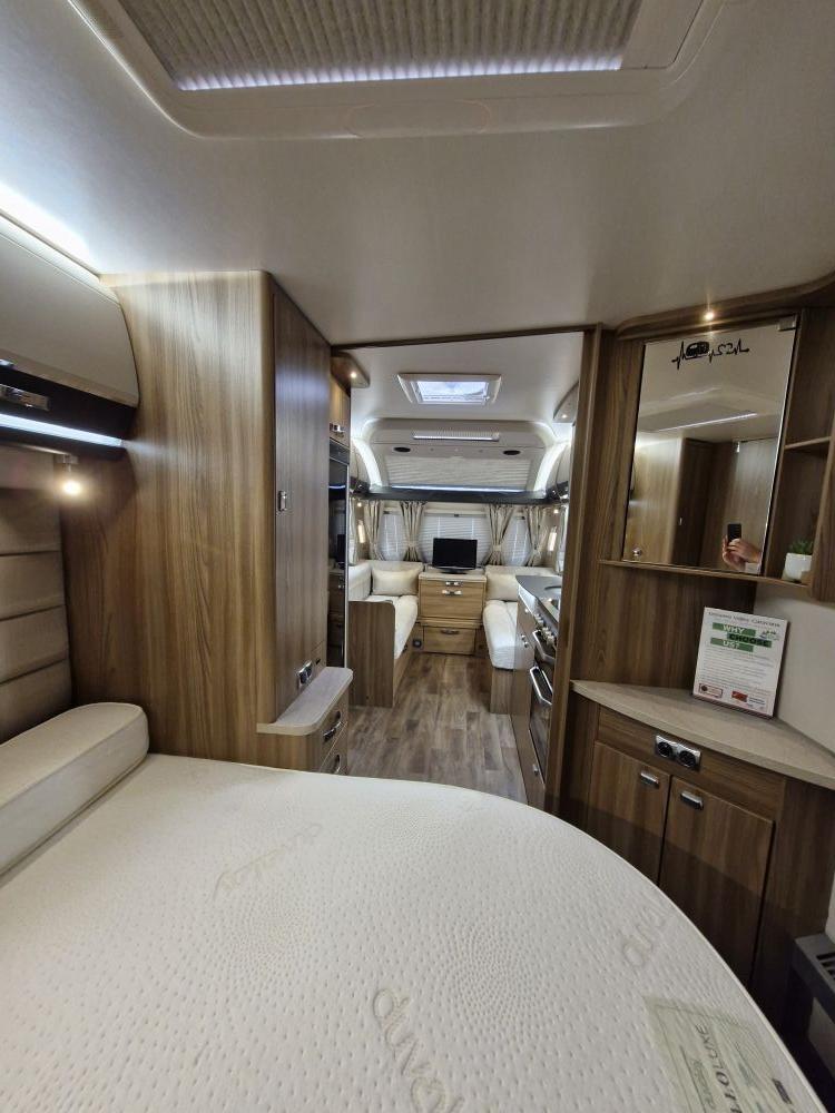 Swift Elegance
