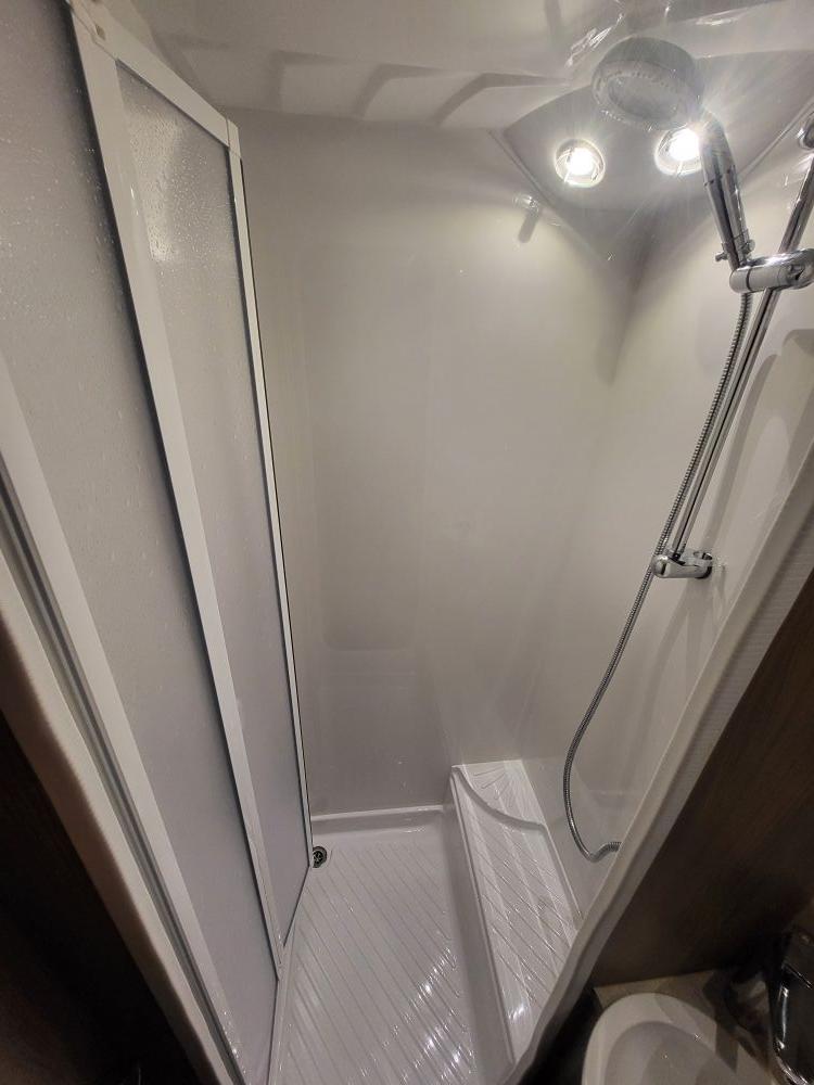 Swift  Challenger 590 LUX