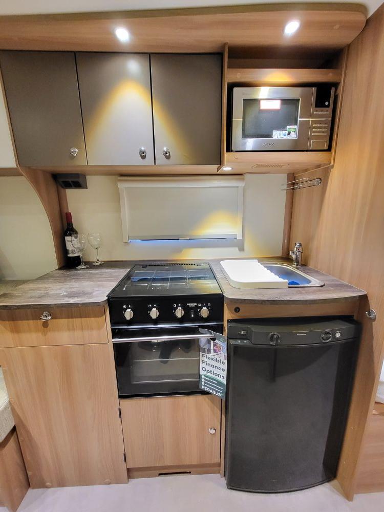 Bailey Pursuit 550-4