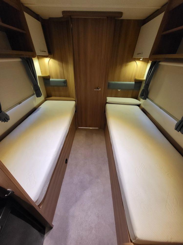 Bailey Pursuit 550-4