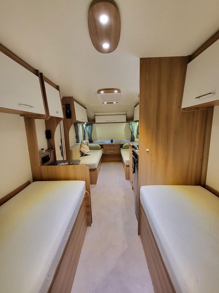 Bailey Pursuit 550-4