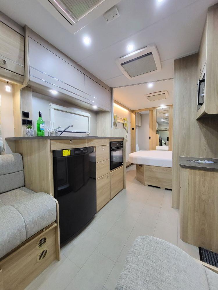 Elddis  Xplore 554