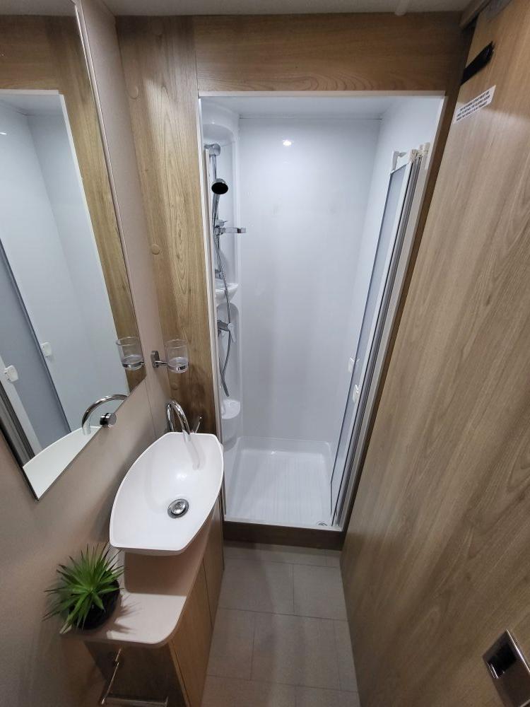Elddis  Xplore 554