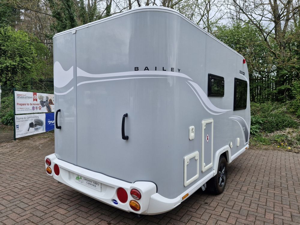 Bailey  Discovery D4-2