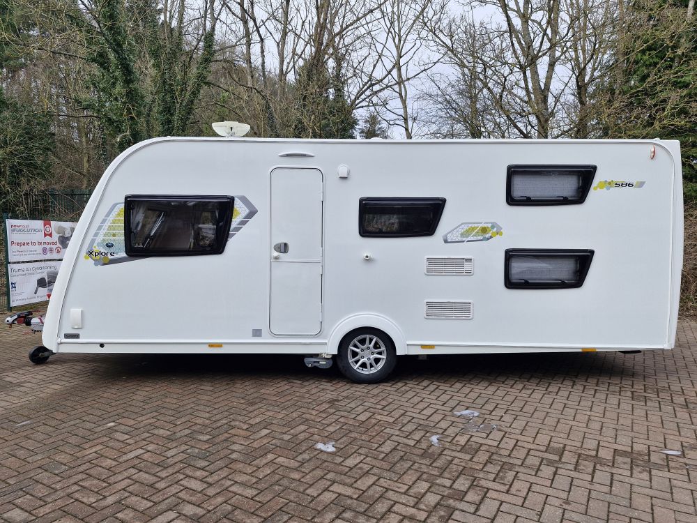 Elddis  Xplore 586