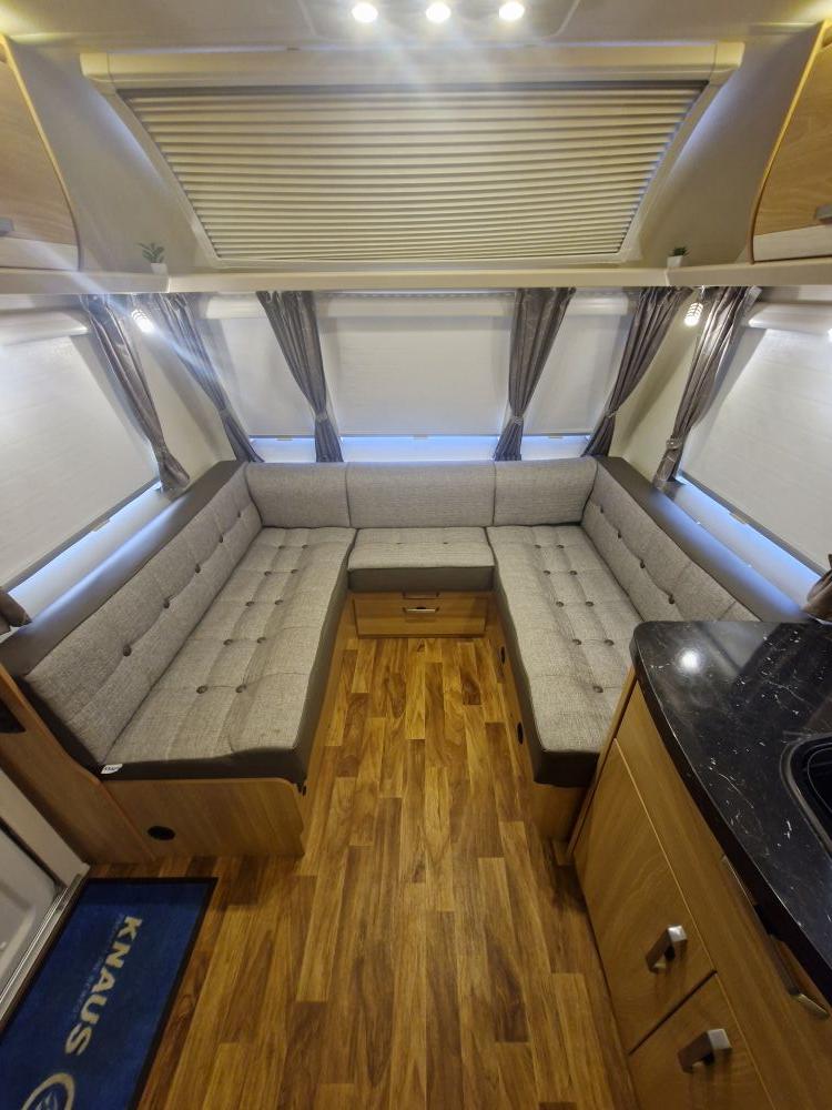Knaus Starclass 560