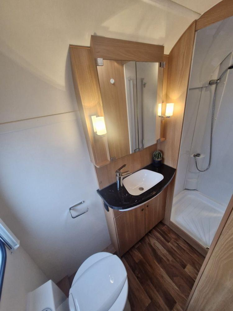 Knaus Starclass 560