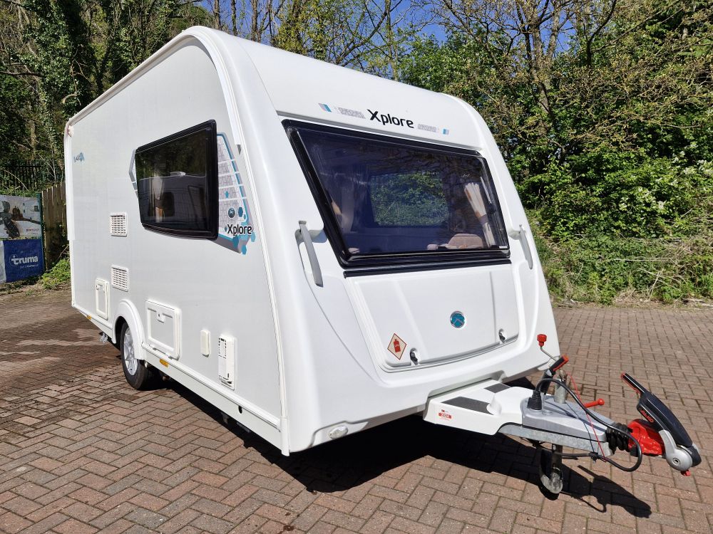 Elddis  Xplore 422
