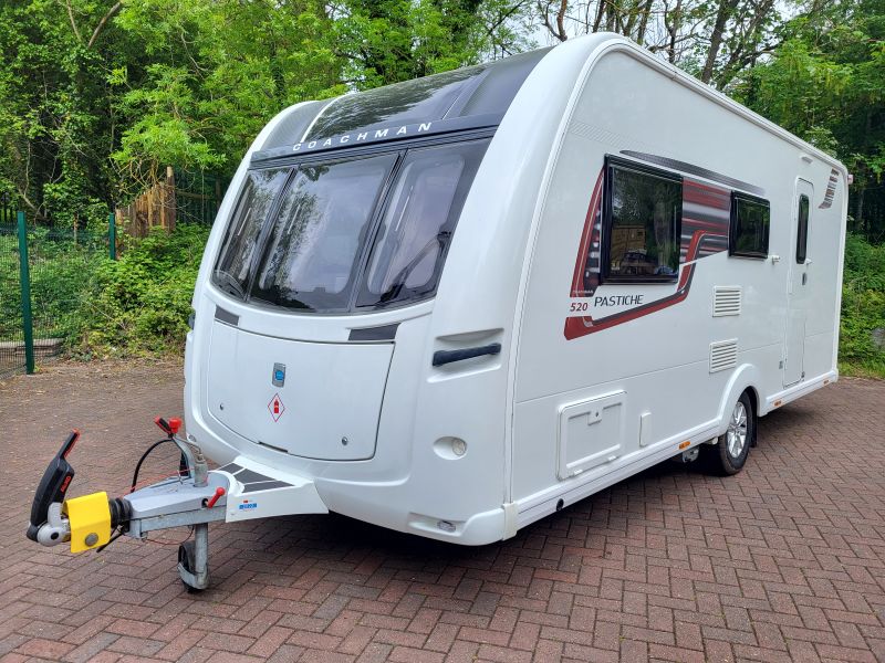 Coachman Pastiche 520