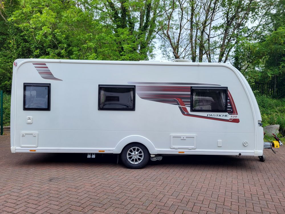 Coachman Pastiche 520