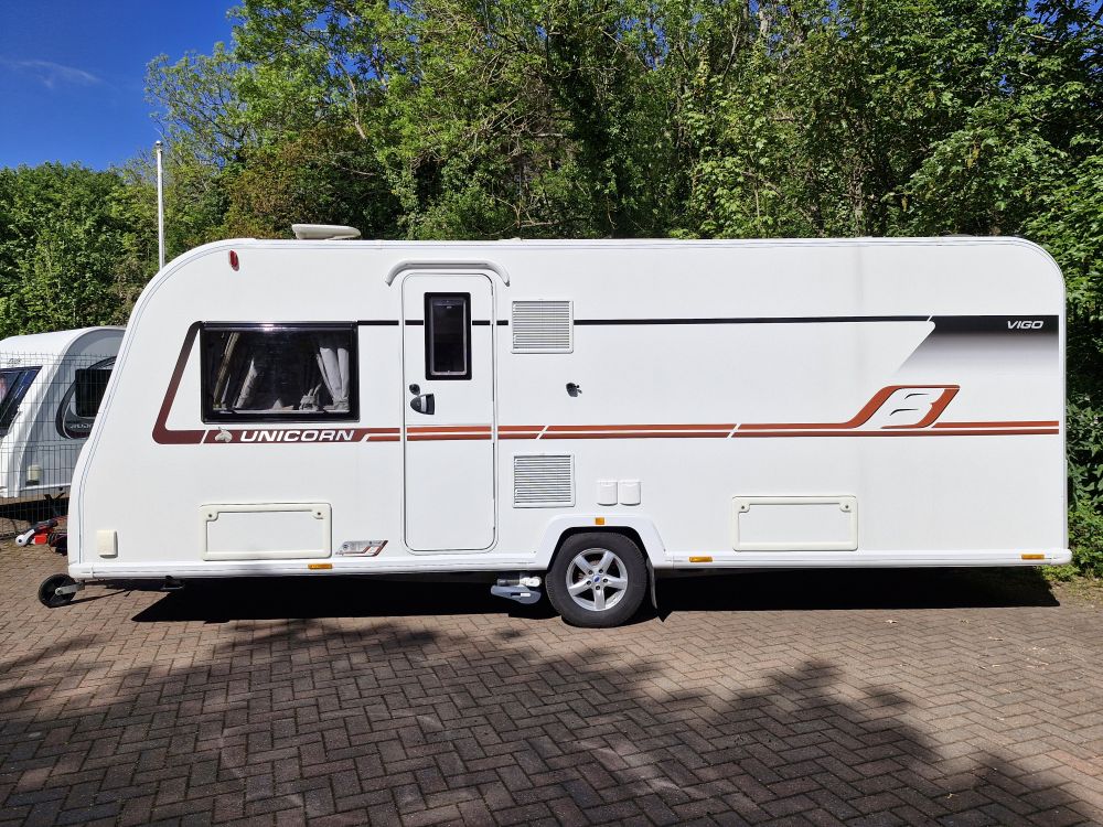 Bailey  Unicorn Vigo
