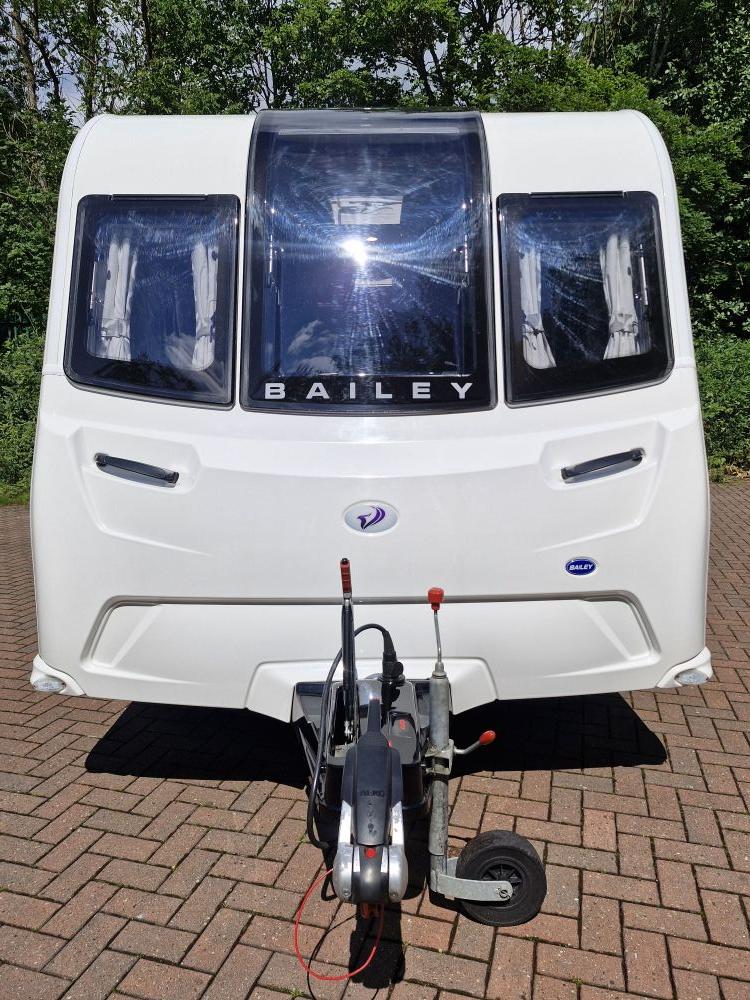 Bailey Phoenix 644