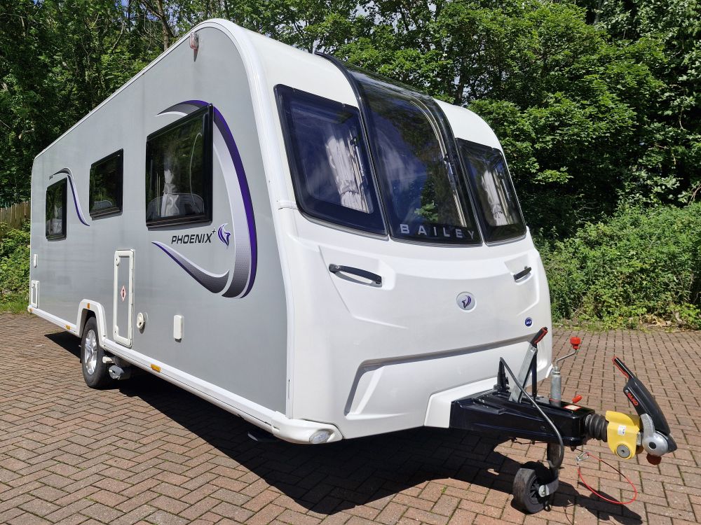 Bailey Phoenix 644