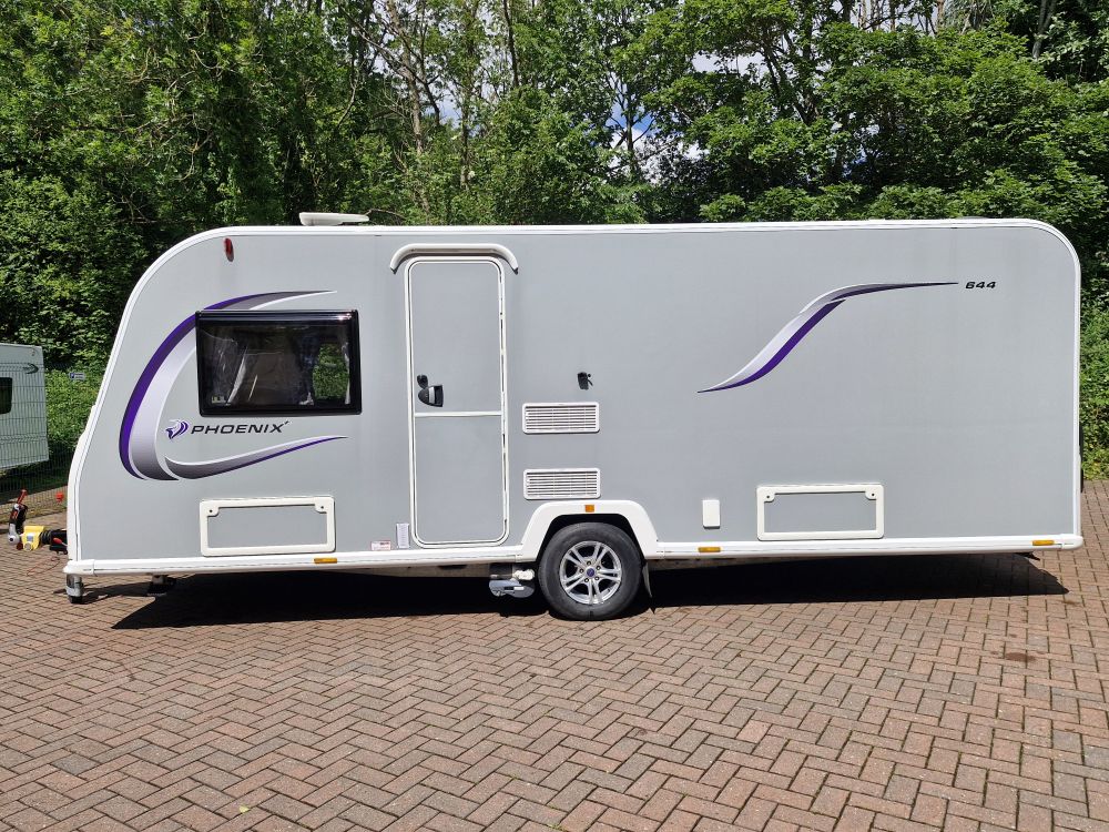 Bailey Phoenix 644