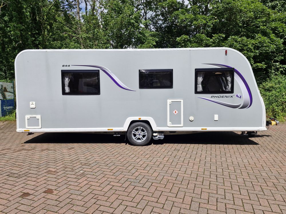 Bailey Phoenix 644