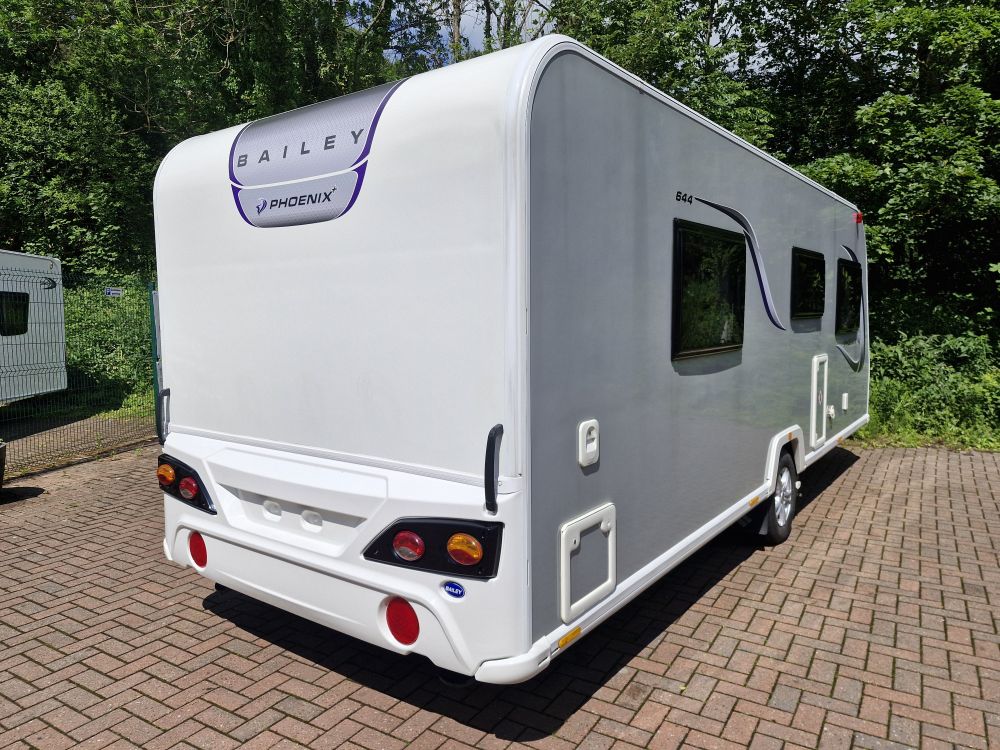 Bailey Phoenix 644