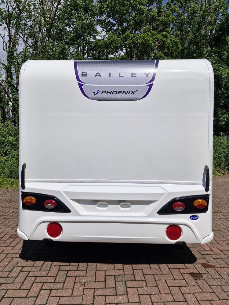 Bailey Phoenix 644