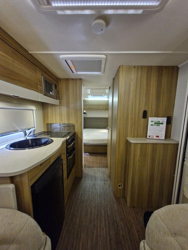 Elddis  Avante 550