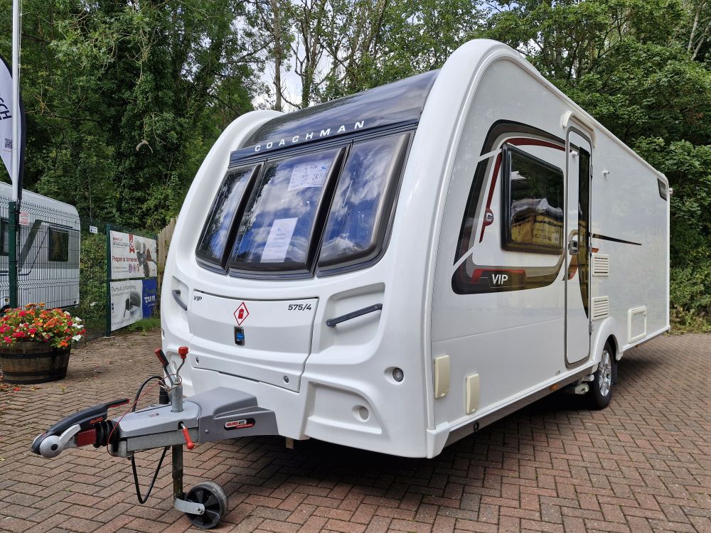 Coachman  VIP 575/4