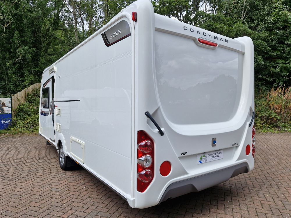 Coachman  VIP 575/4