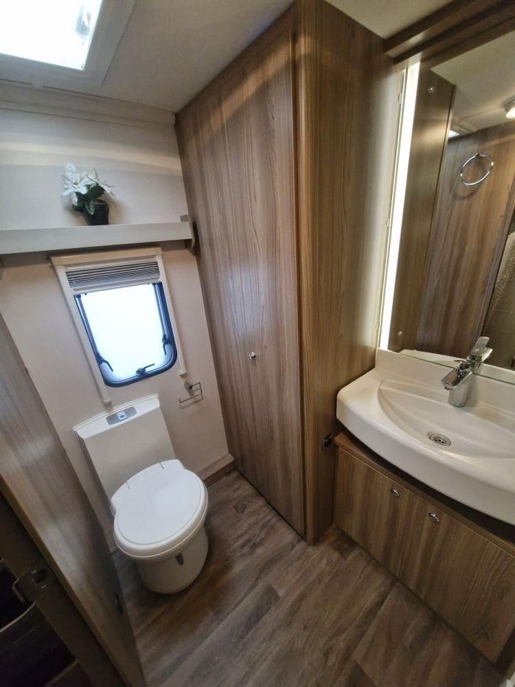 Swift Corniche 15/2