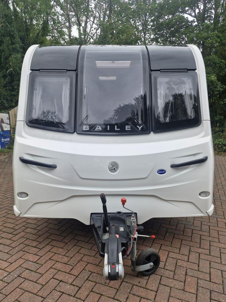 Bailey Unicorn Cabrera Black Edition