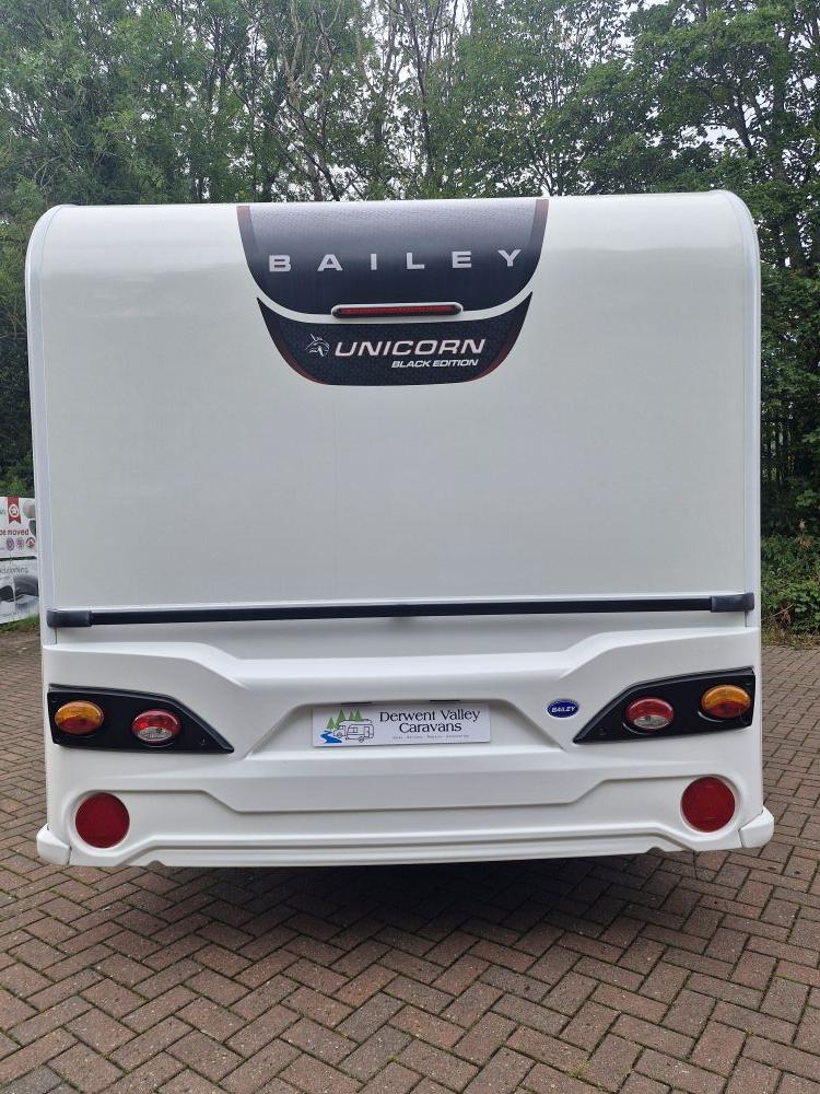 Bailey Unicorn Cabrera Black Edition