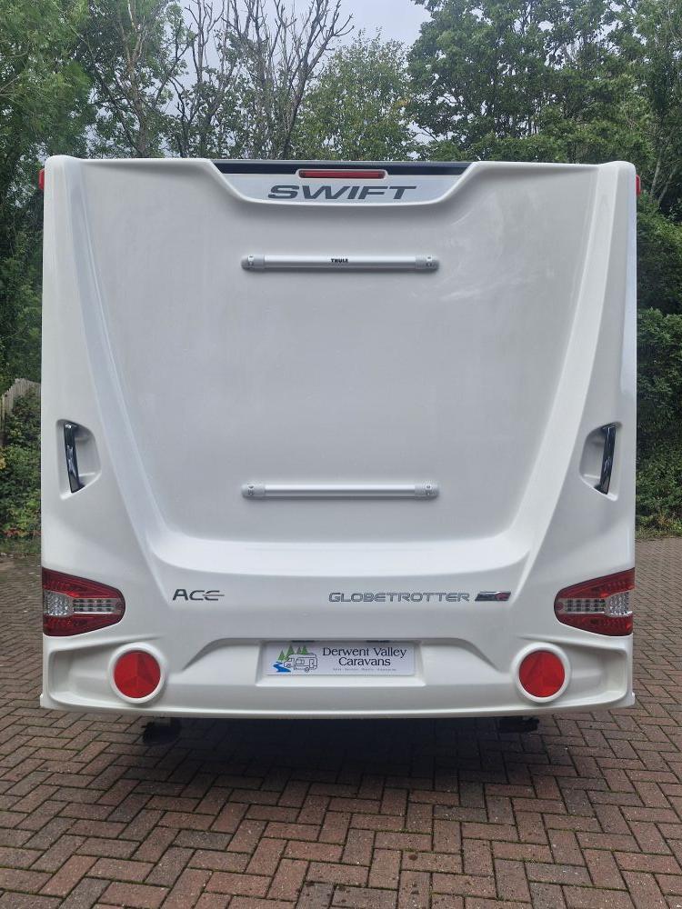 Swift Ace Globetrotter