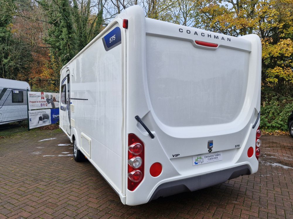 Coachman  VIP 575
