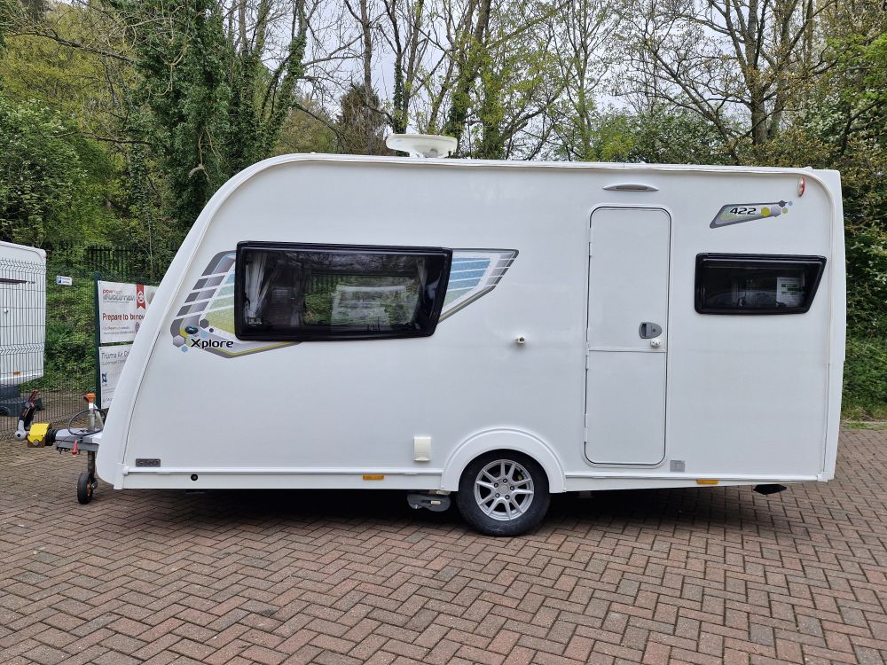 Elddis Xplore 422