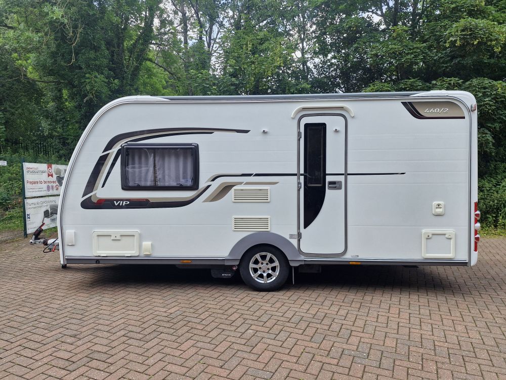 Coachman VIP 460/2