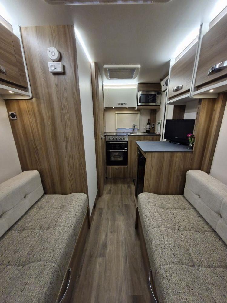 Swift Sprite Compact