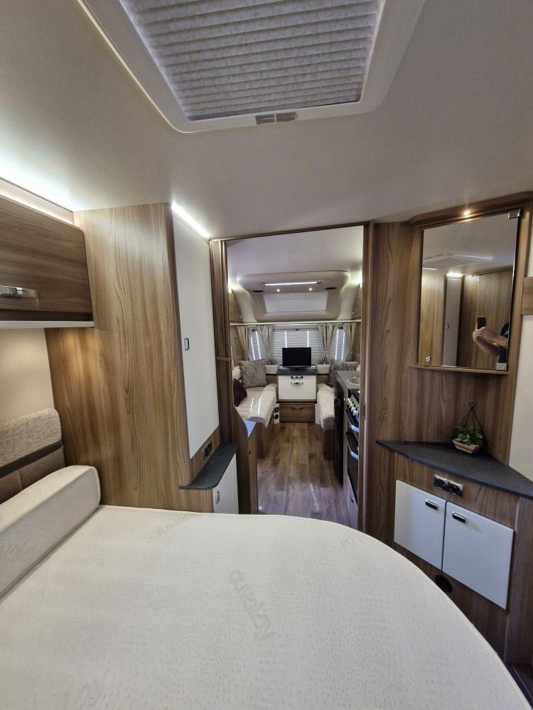 Swift Continentail 580