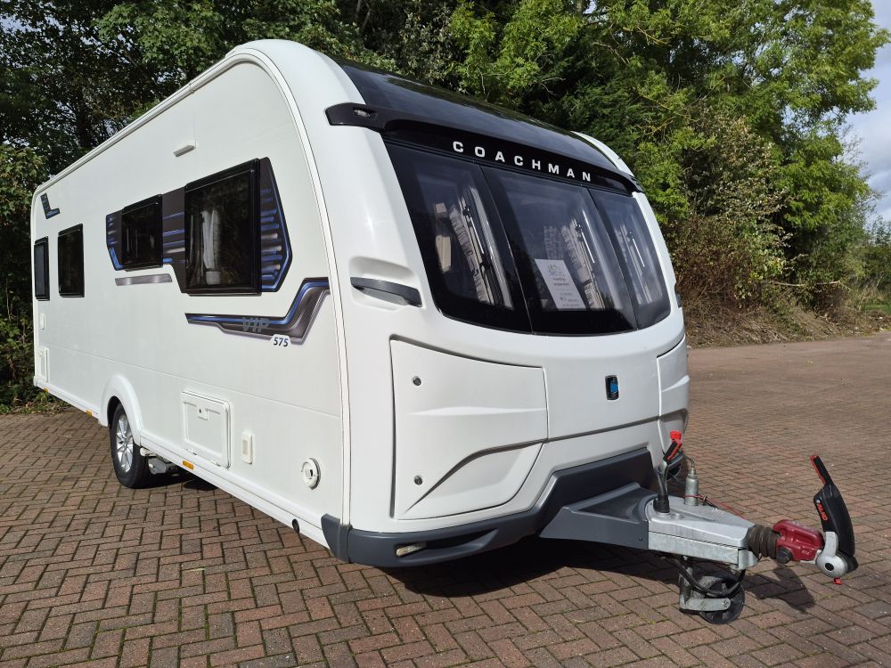 Coachman VIP 575