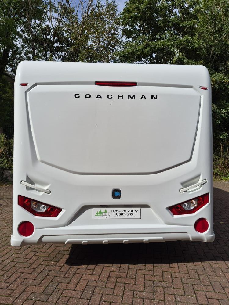 Coachman VIP 575