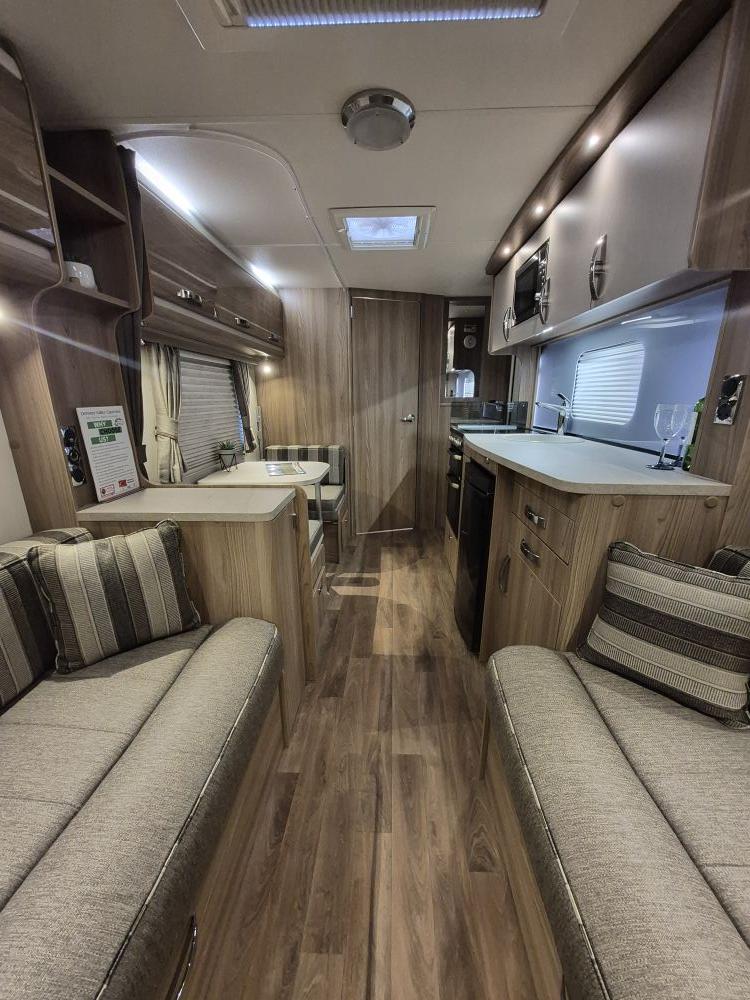 Swift Fairway 530