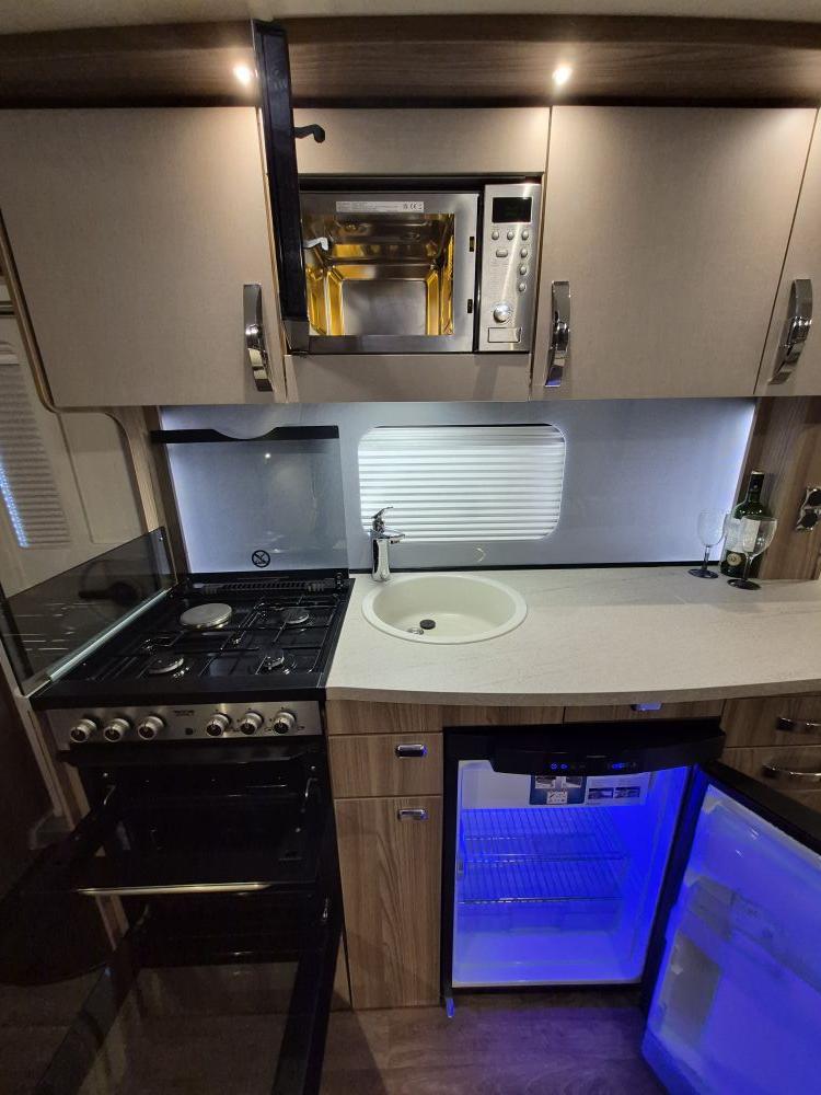 Swift Fairway 530
