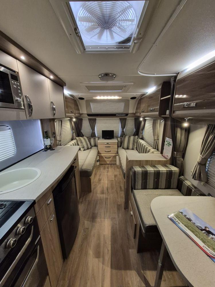 Swift Fairway 530