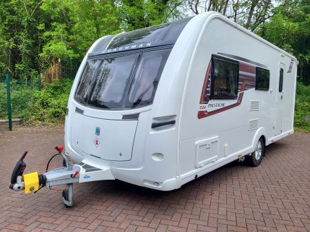 Coachman Pastiche 520